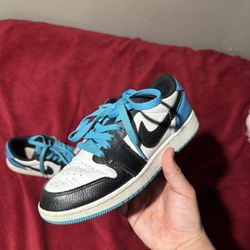 Jordan 1 Low GS “Powder Blue”