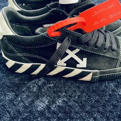 Off White Vulcanized Suede Leather Shoes. Rare Edition 