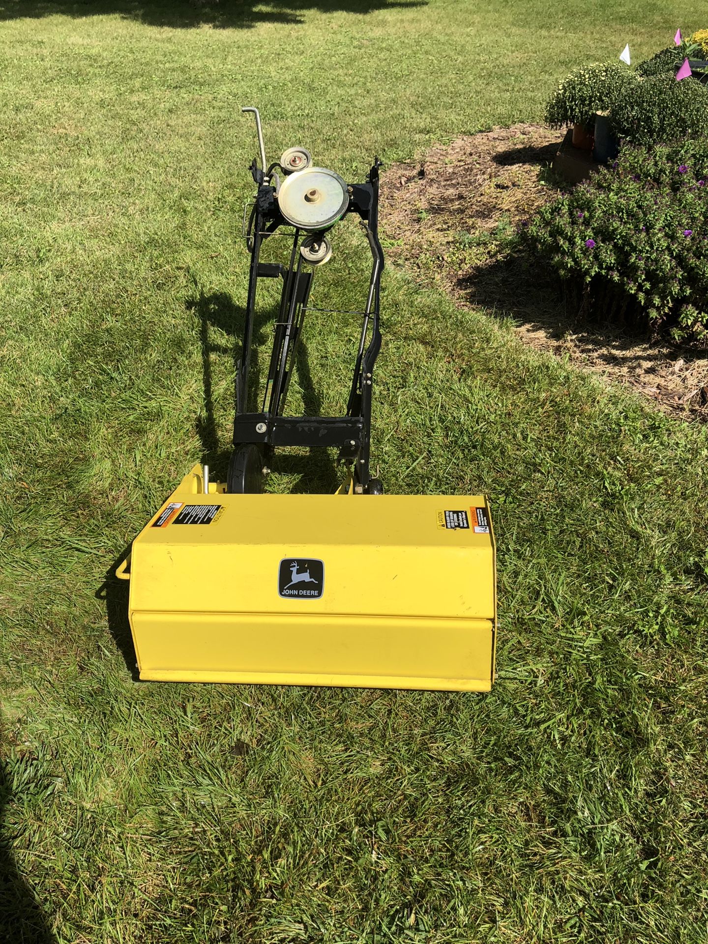 John Deere 30” mechanical tiller model m03264x