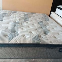 Queen Size Mattress (Colchon Queen Size)