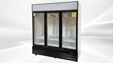 Beverage 3 Glass door Merchandiser 74 Inches Commercial Refrigerator CLG-1320BF