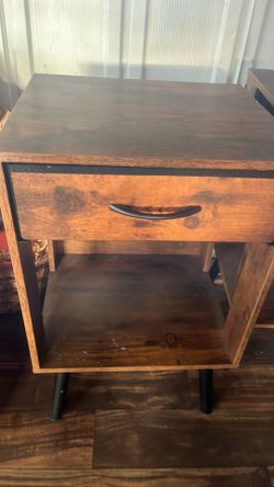 Nightstand set 2