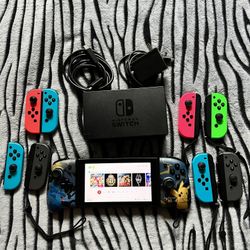 Nintendo Switch Bundle – 8 Joy-Cons + Split Pad Pro + Extras