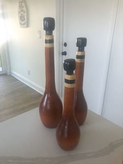 Wood bottle set decor