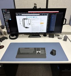 Corsair Xeneon 45" Flex