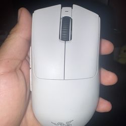 Deathadder V3 Pro Wireless Mouse For Sale 