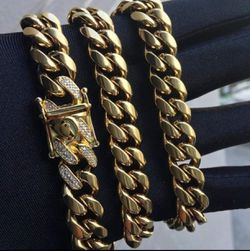 New Cuban Link Set 14MM Gold Plated 14K Doesn’t Loses Color