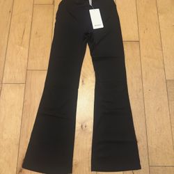 Lululemon Flared Leggings 