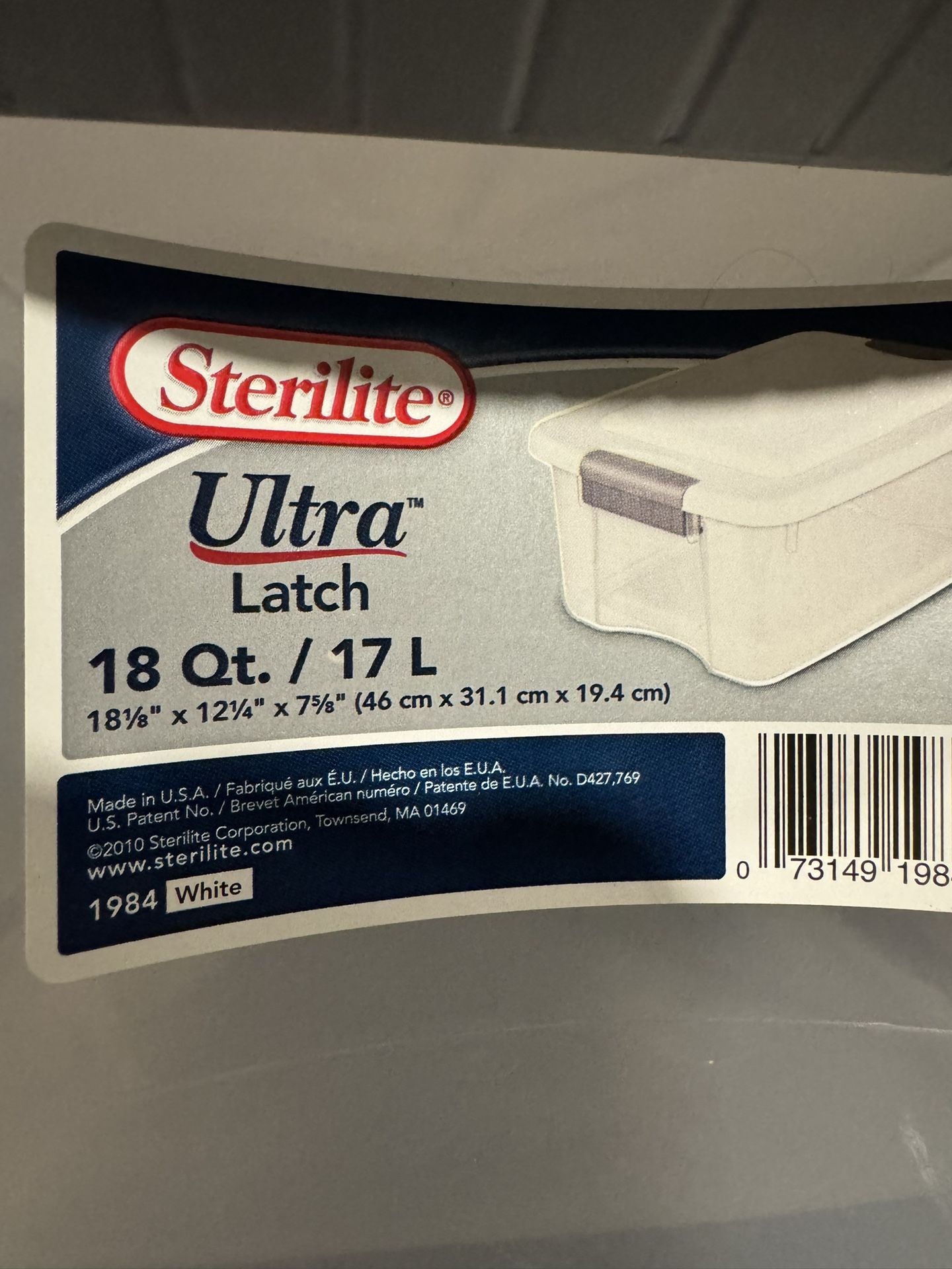 Plastic Storage Bin With Cover