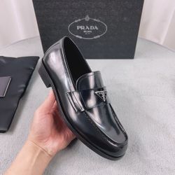 Prada Men’s Leather Shoes With Box New 