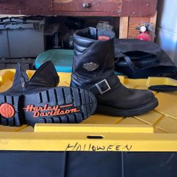 Harley Davidson size 7 women’s boot