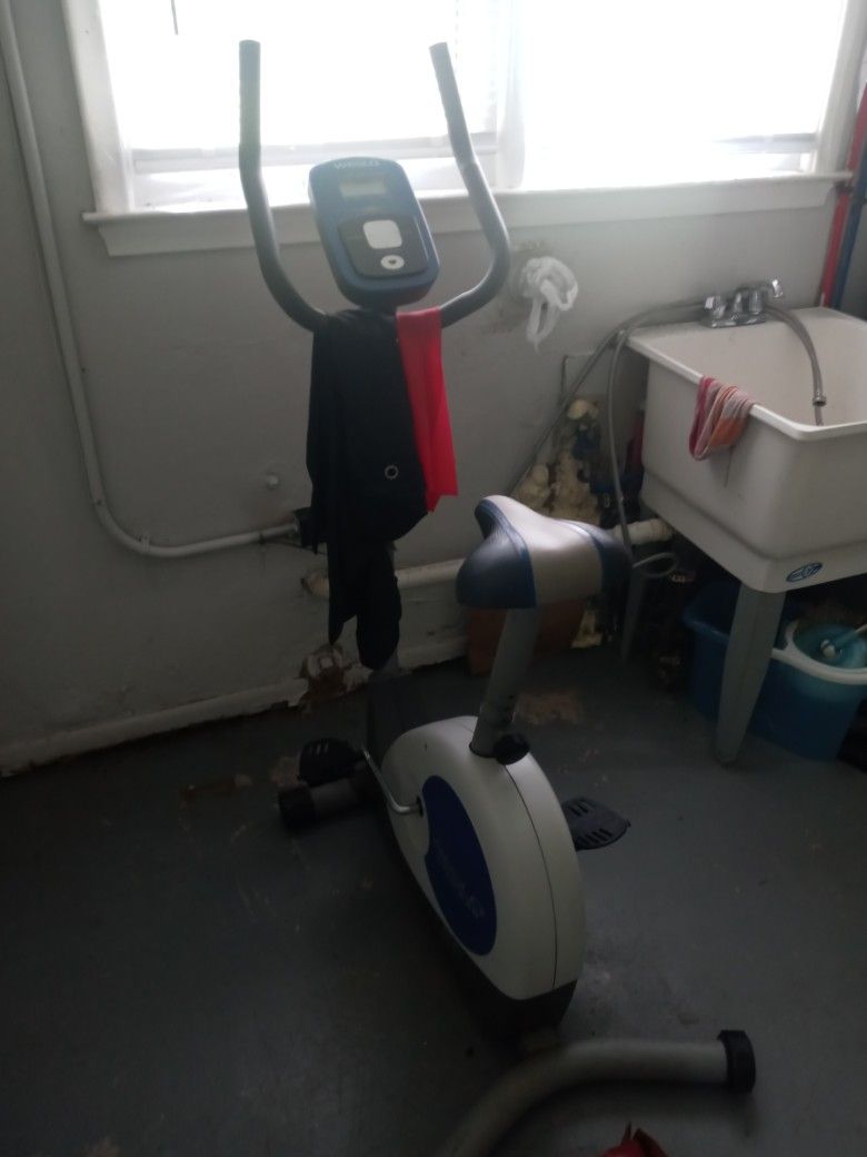 Stationary Exercise Bike