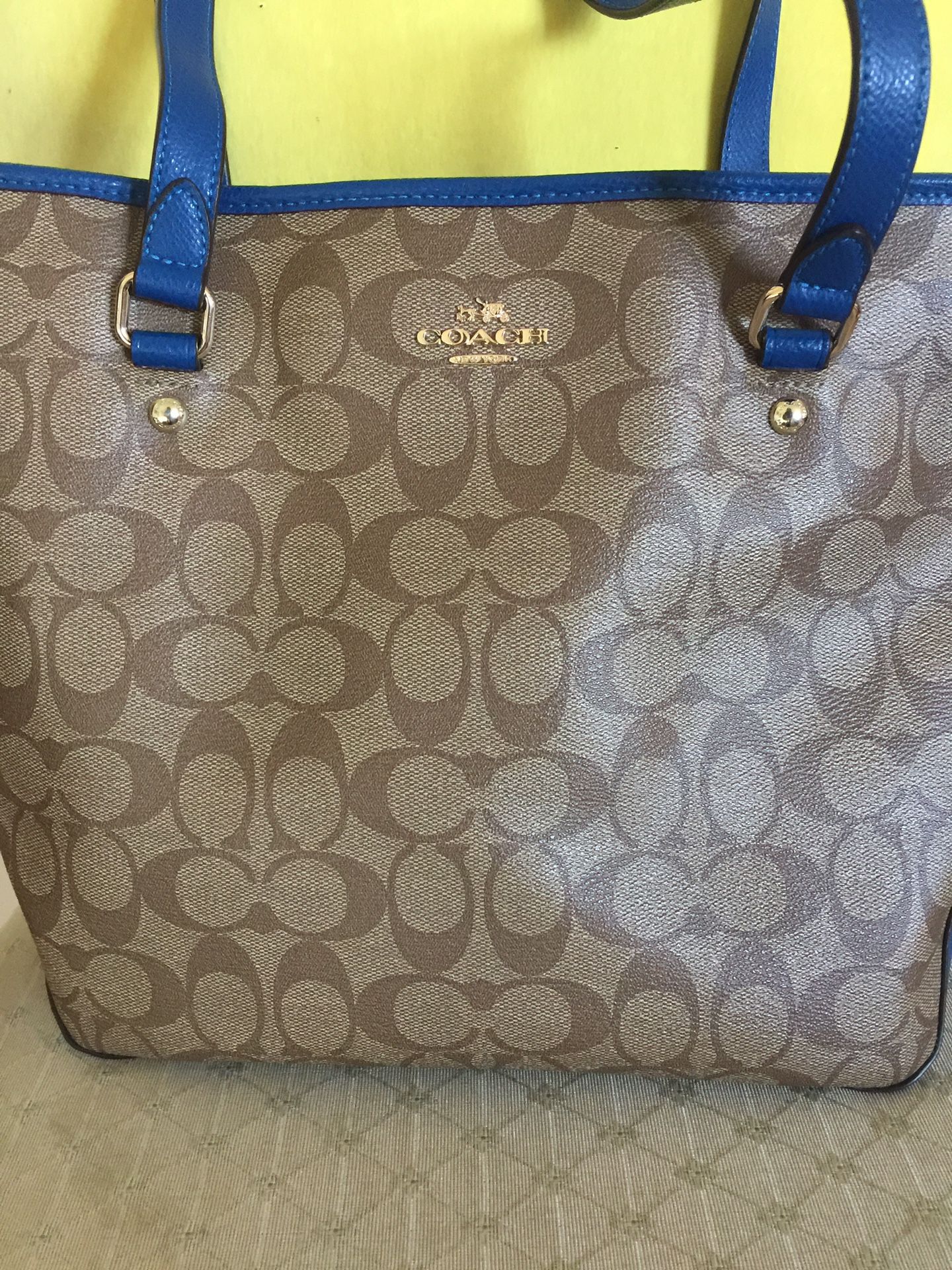 Rare Color Coach Bag Gold Trim Blue Handles And Classic