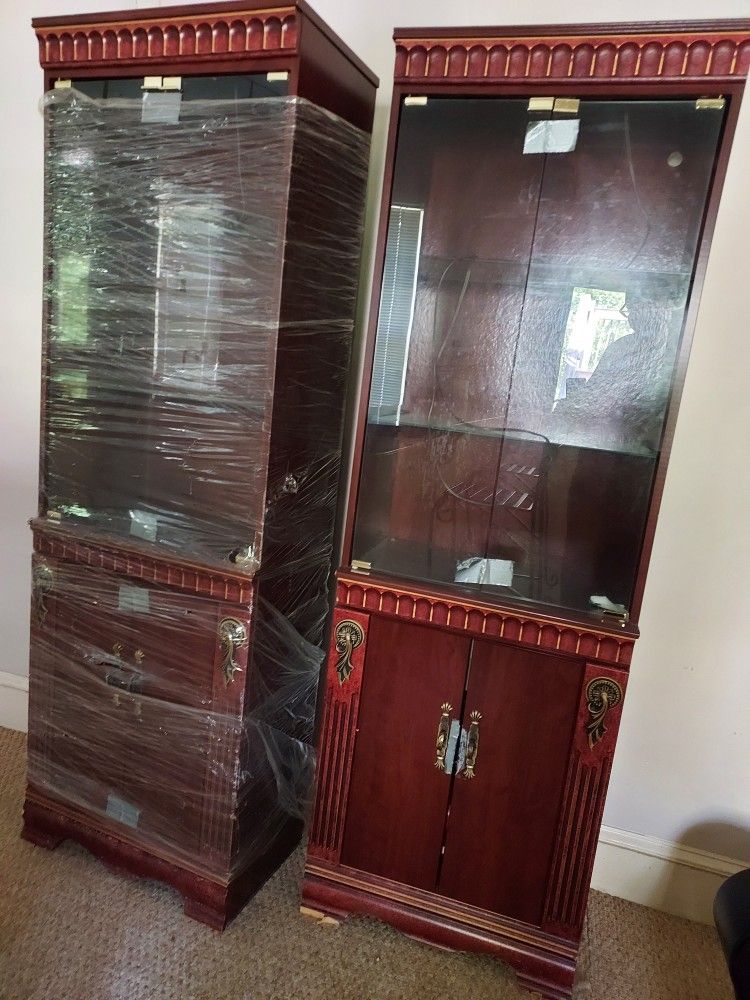 Curio Dinette Cabinet