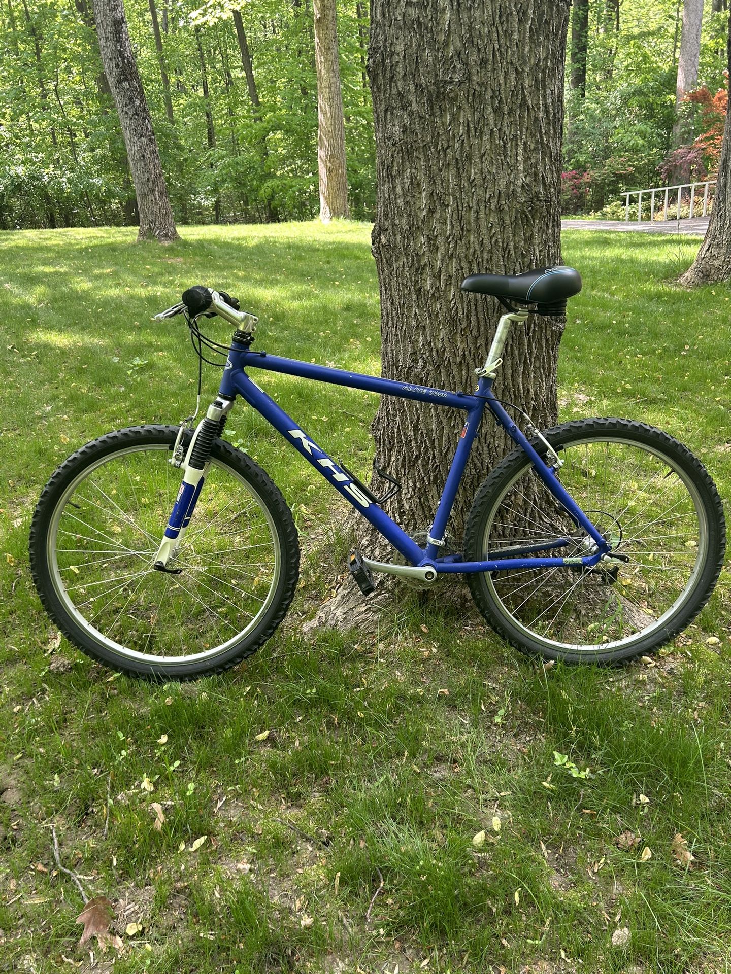 KHS 24-Speed Aluminum Mountain Bike