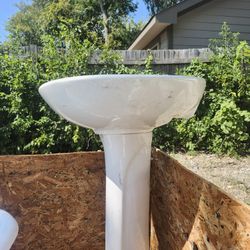 Claw Tub And Pedestal Sink