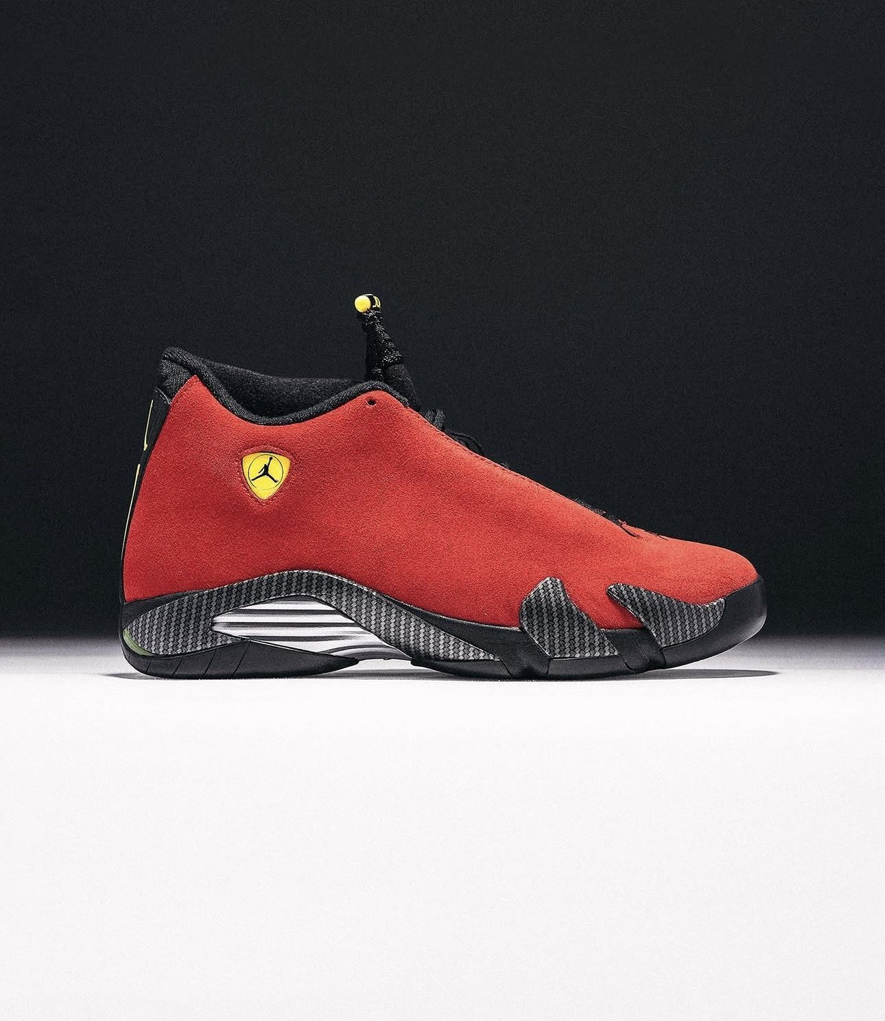 Air Jordan 14 Retro Ferrari 2025