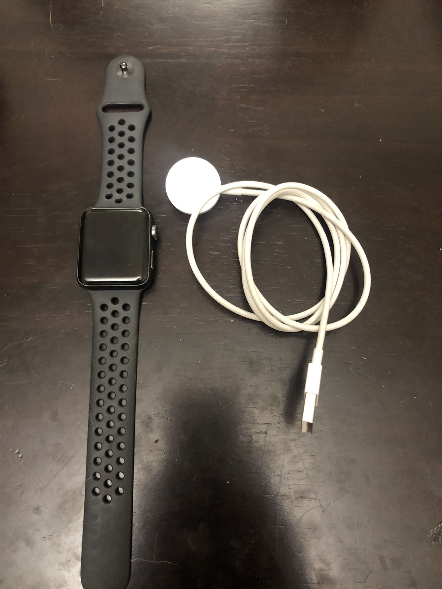 Apple Watch 42mm Series 3 $180