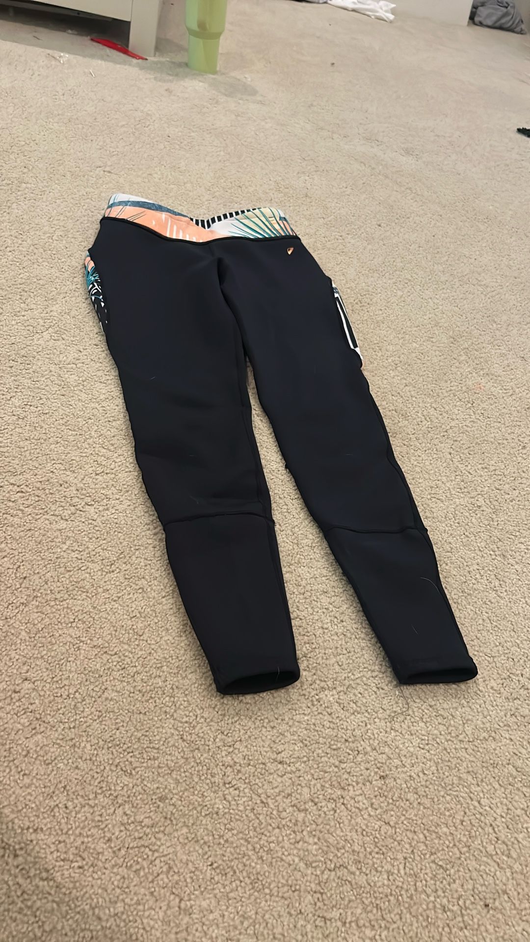 1mm Women’s Roxy Popsurf Pants, Brand: Roxy, Color: Black, Size: 2
