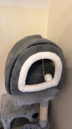 Cat tree