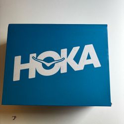 Hoka Womens Clifton 10 size 8.5 B in black with white sole sneakers shoes walking