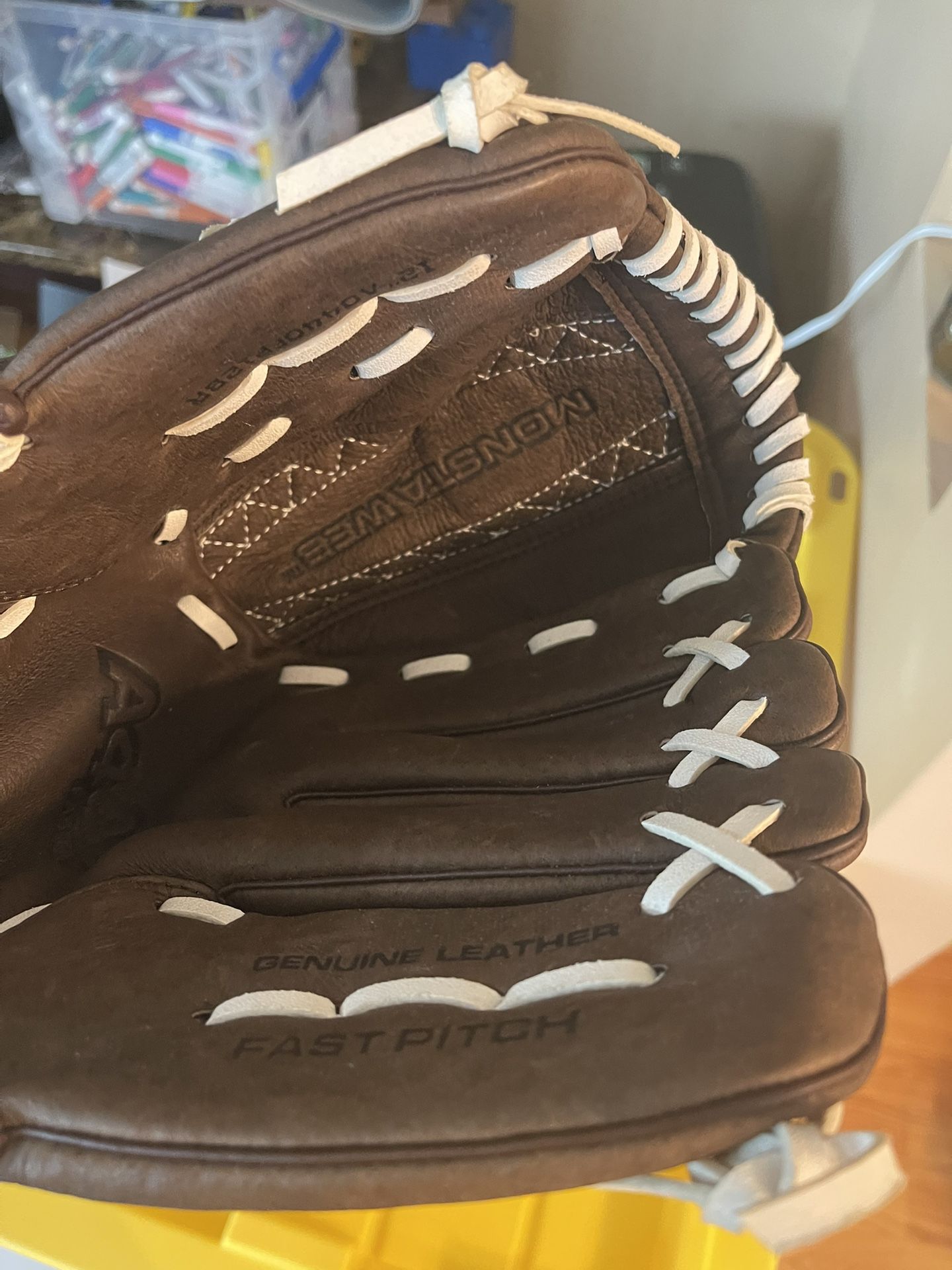 Wilson Glove 