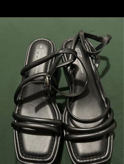 Platform sandals