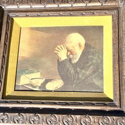  "Grace", taken by Swedish-American photographer Eric Enstrom around 1918 in Bovey, Minnesota. This iconic image, often mistaken for a painting, featu