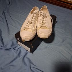 All white converse