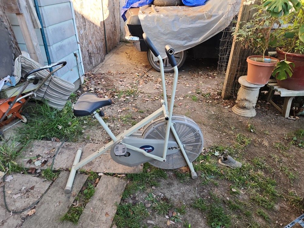 vita master exercise machine