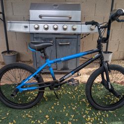 20" HYPER SPINNER BOYS BMX BIKE. GOOD CONDITION FRESHLY TUNE UP 👌🏼