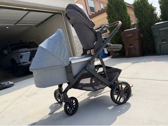 UPPAbaby Vista V2 stroller for sale
