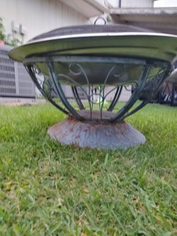 Outdoor fire pit