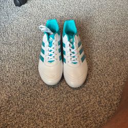 Goletto VI FG W/ Women’s Soccer Cleats 
