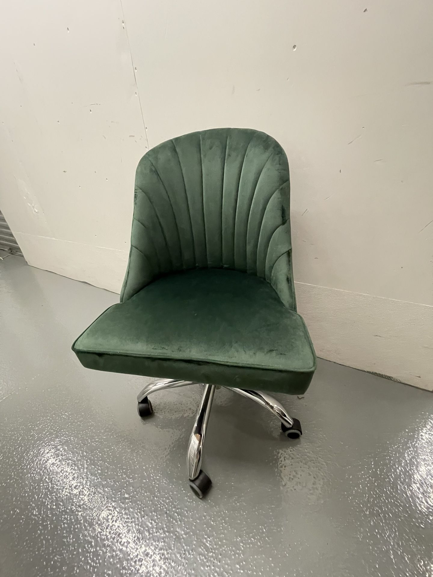 Green Velvet Chair