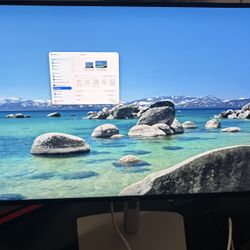 Dell Pro 27" Plus P2725QE 4K UHD USB-C Hub IPS Monitor