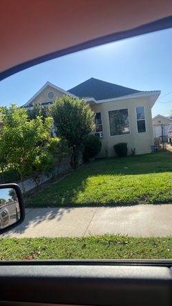 Yard sale 726 9th street Colton 92324