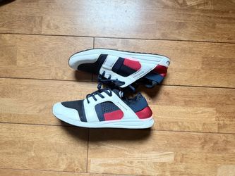 TOMMY HILFIGER SHOE