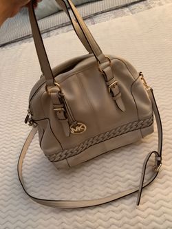 Beige Michael kors purse
