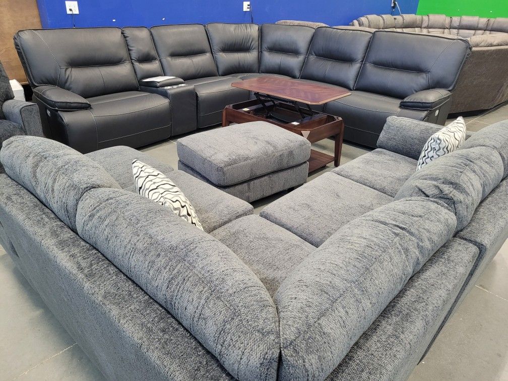 💚 Clearing Out BRAND NEW Sectionals - 30%-70% Off Retail!