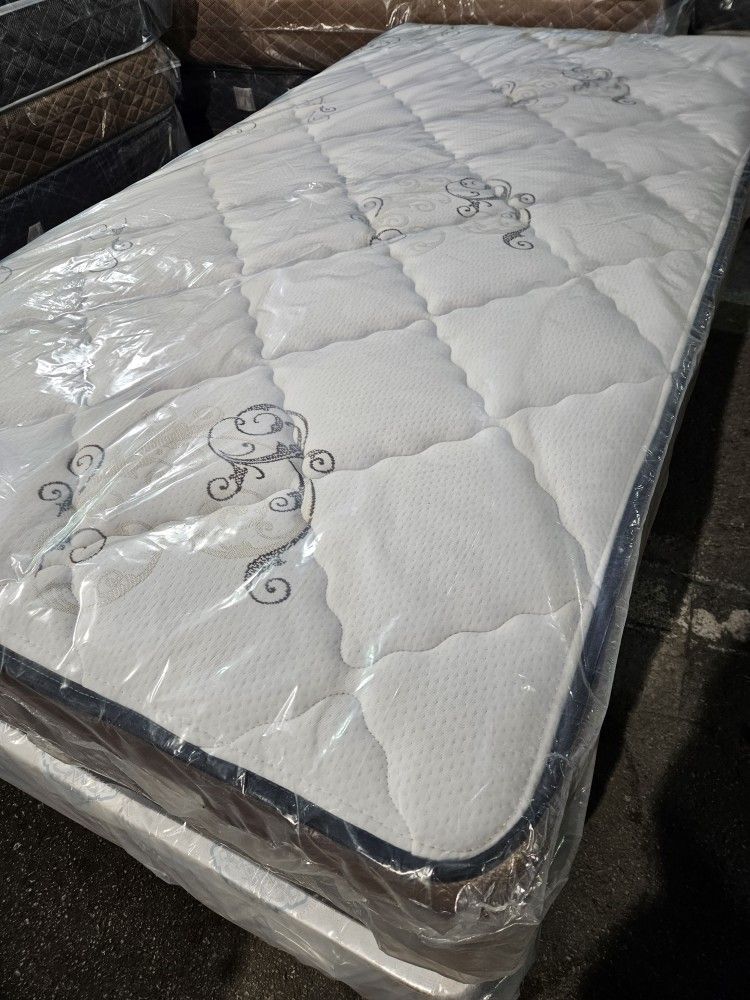 Orthopedic  Twin Set  $169 >> Mattress And Box Spring 