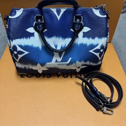 Authentic Louis Vuitton Speedy bag