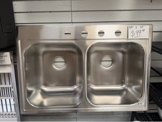 ELKAY stainless steel sink 33”in