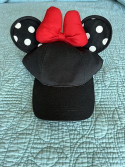 Disney Parks Disneyland Women’s Minnie Mouse With Ears OSFM Black SnapBack Hat