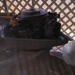 1982 7.5hp Boat Motor