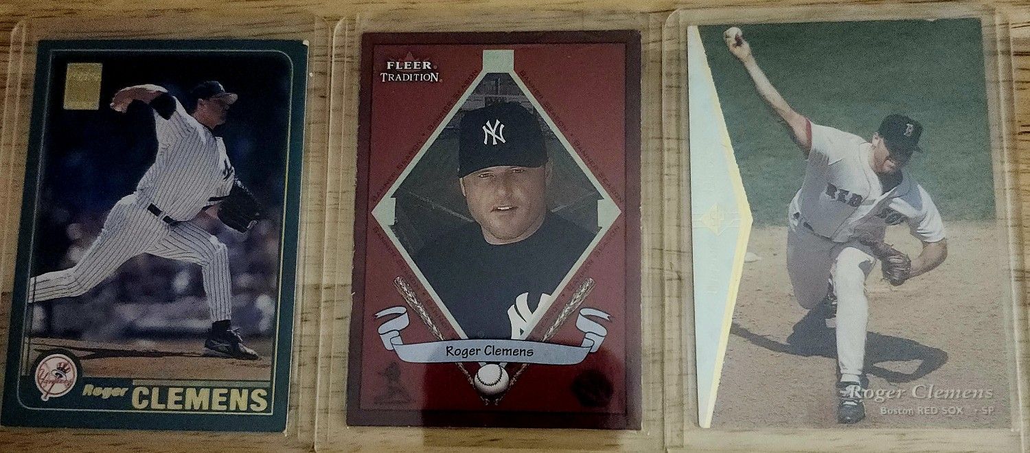 1995, 2002 Lot of 3 Roger Clemons Baseball Cards. Yankees. Mint Condition In Protectors.1 Is SP.