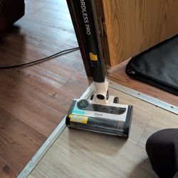 Shark Cordless Pro Stick Vacuum 
