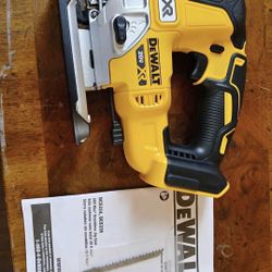 DEWALT 20V BRUSHLESS JIG SAW