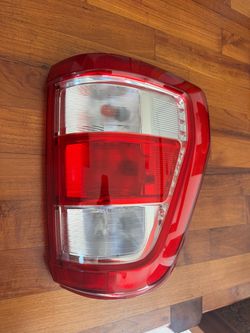 Ford f150 tail light