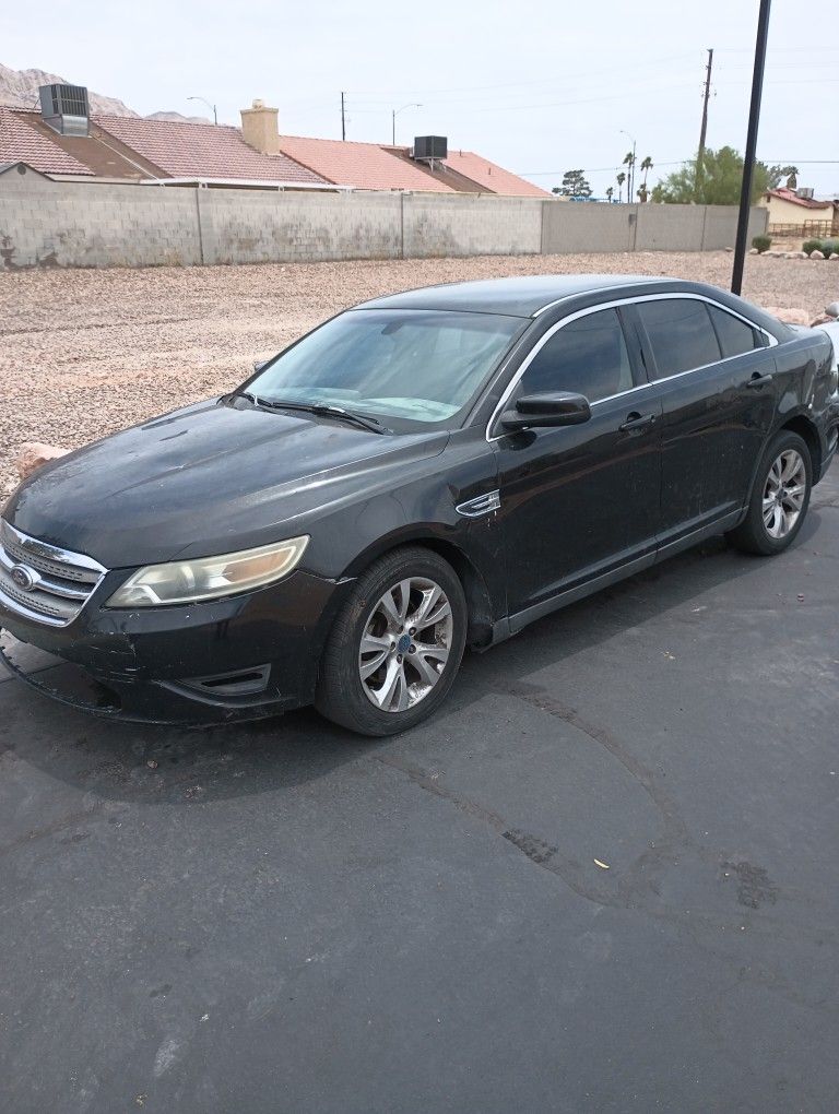 2011 FORD TAURUS PARTS CAR